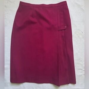 Elegant Pleated Structured Midi Skirt
